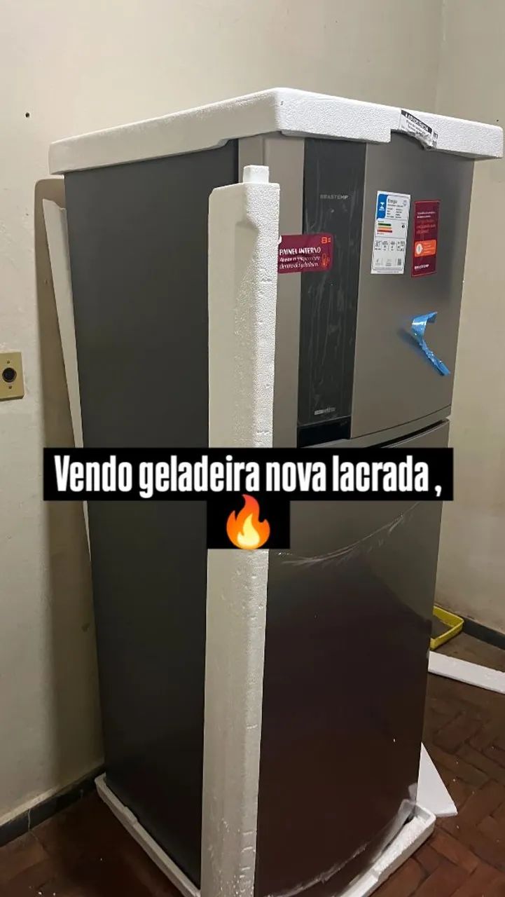 Geladeira lacrada 