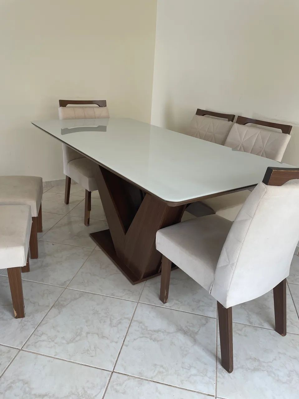 Mesa de jantar de 6 lugares