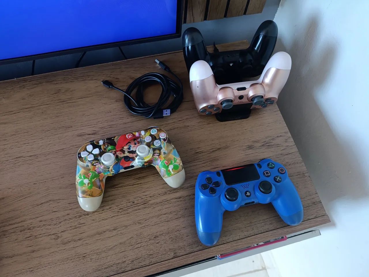 Ps4 + 5 controles e jogos - Foto 2