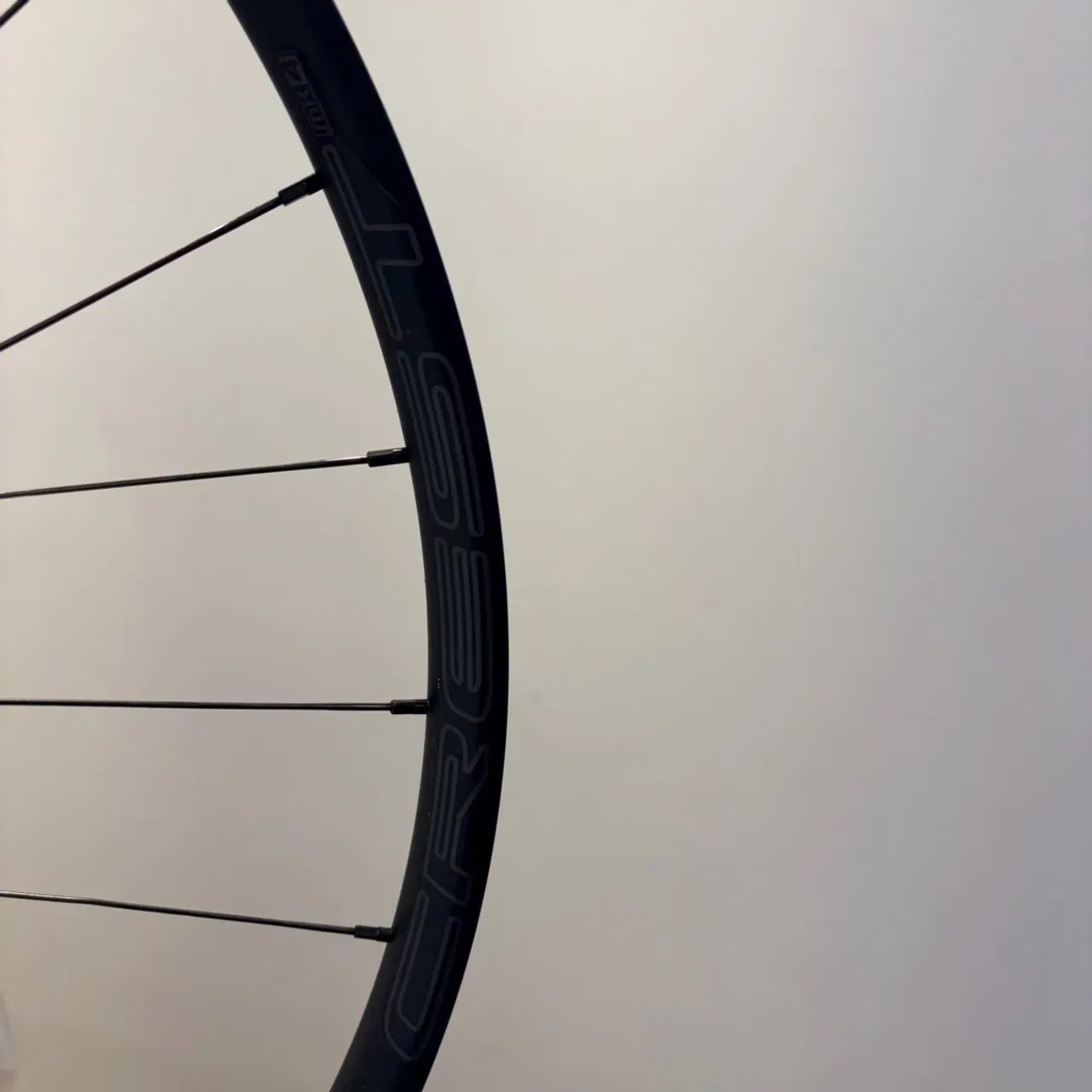 Rodas MTB 29 Stans Crest MK4 28 furos - Foto 5