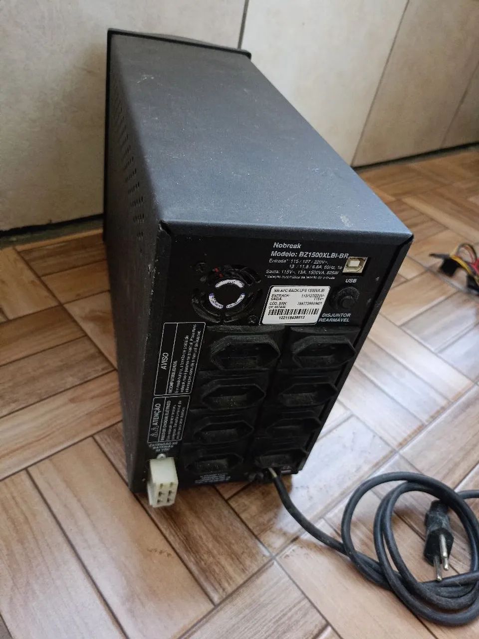 APC Back-UPS 1500va bi - Foto 2