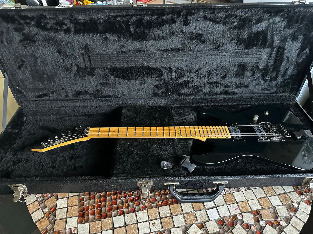 エレキギターセット　ESP  Seymour Duncan Guitarra esp standard m-II made in japan com case original caps