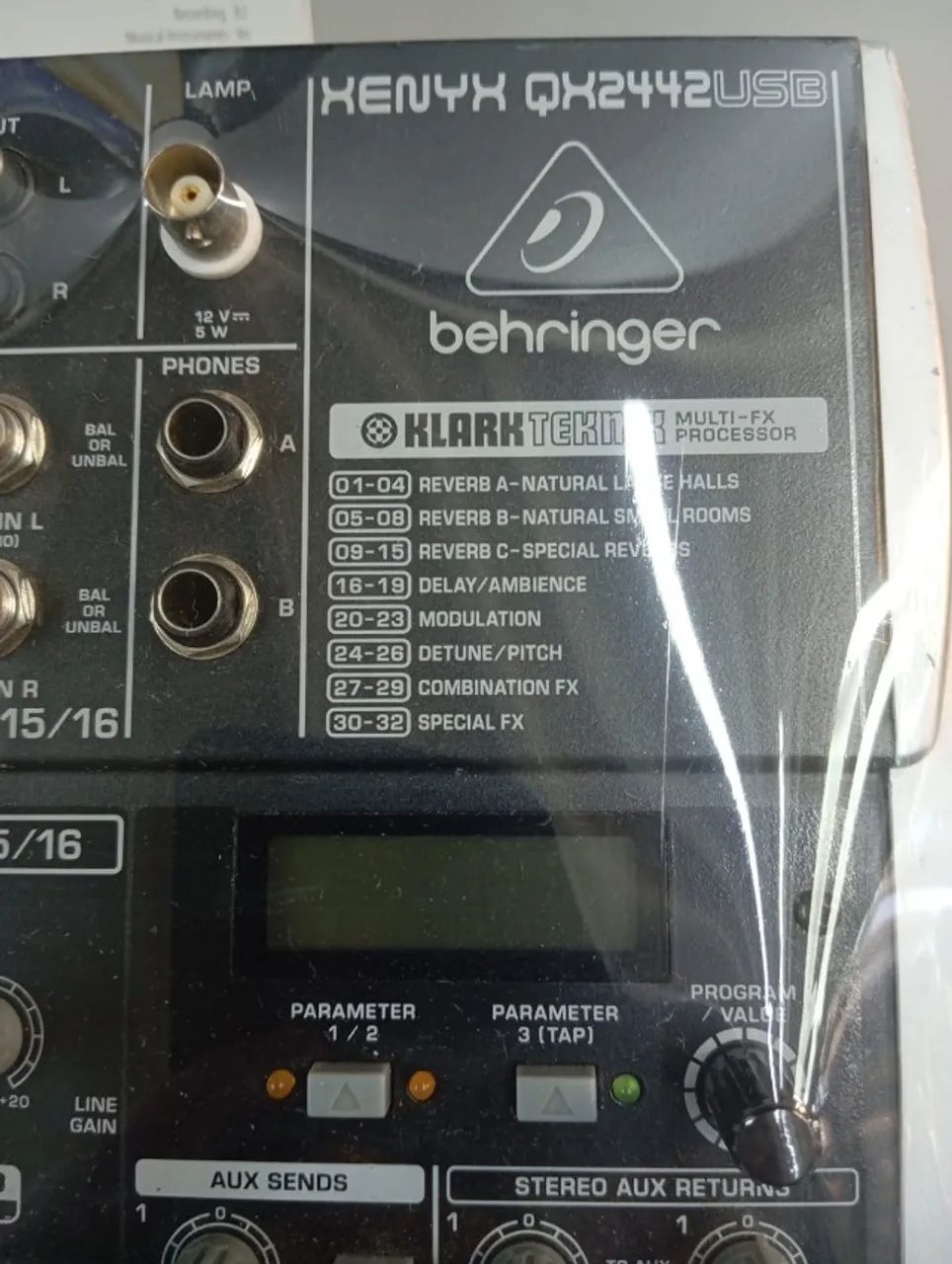 MESA DE SOM ANALÓGICA MARCA: BEHRINGER MOD: QX 2442 USB COM CASE - Foto 2