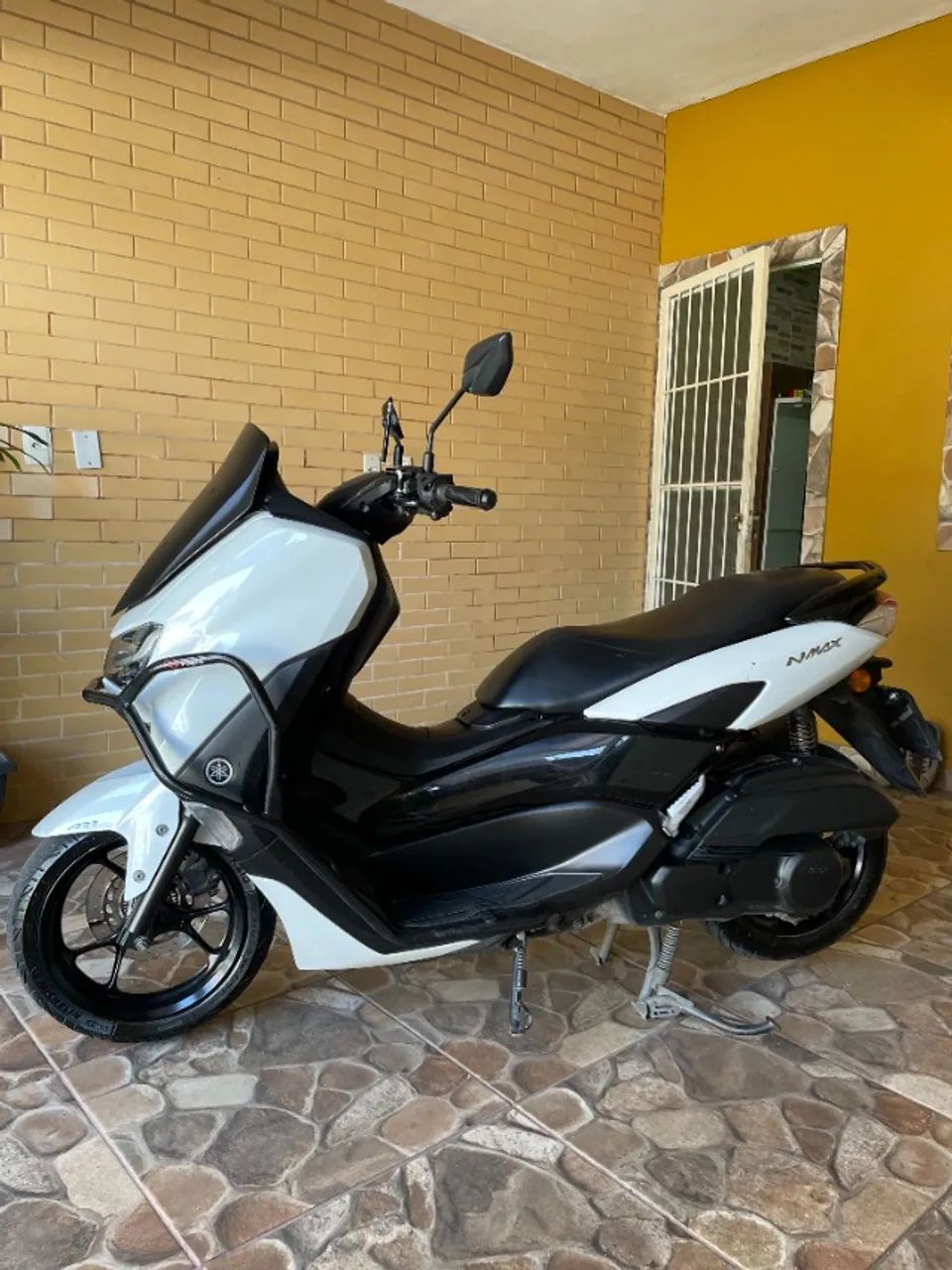 YAMAHA NMAX 2022  - Foto 3