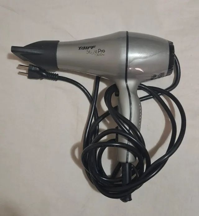 Secador de cabelo