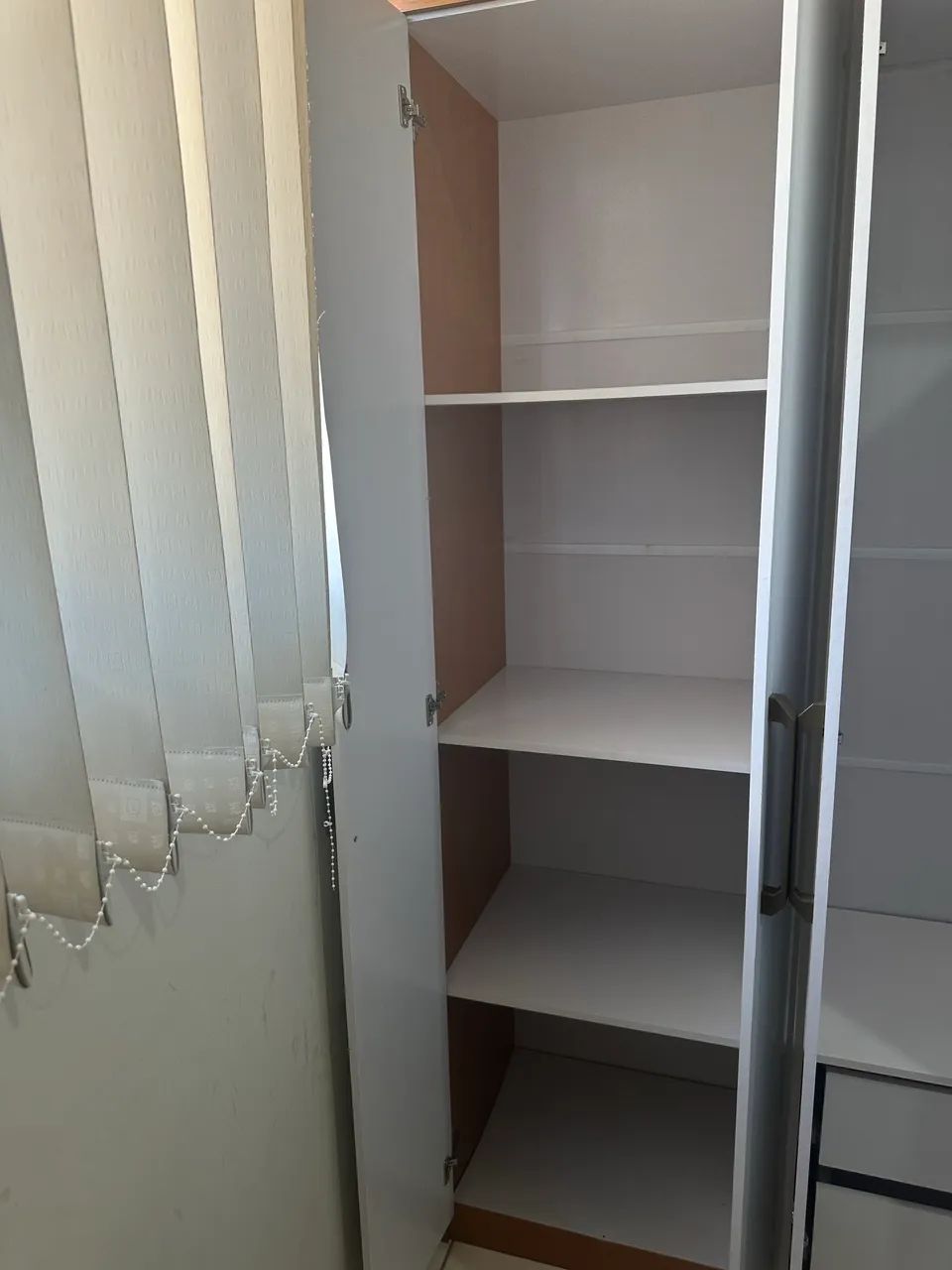 Guarda Roupa 