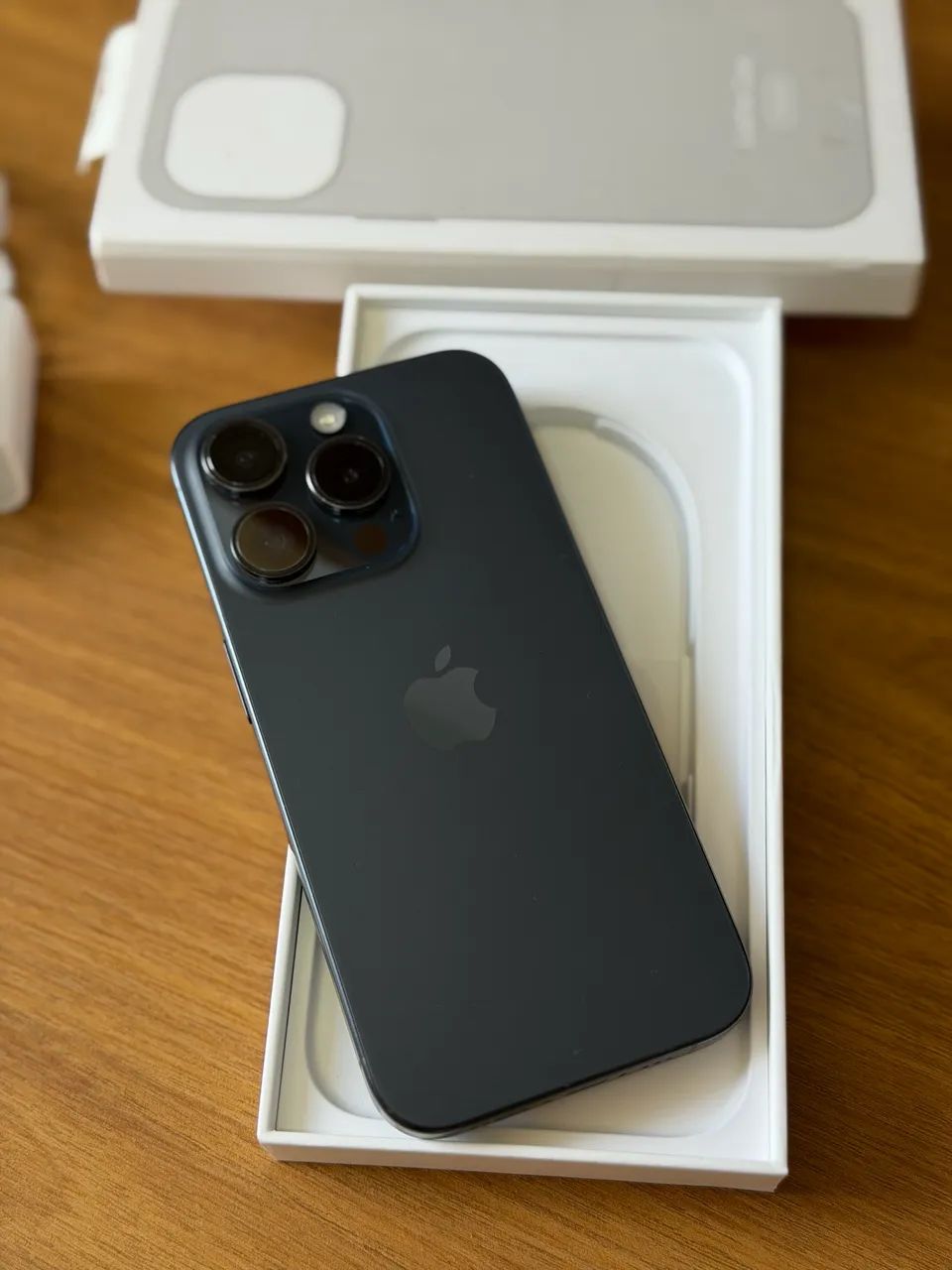 iphone 15 Pro Titanium Blue  - Foto 4
