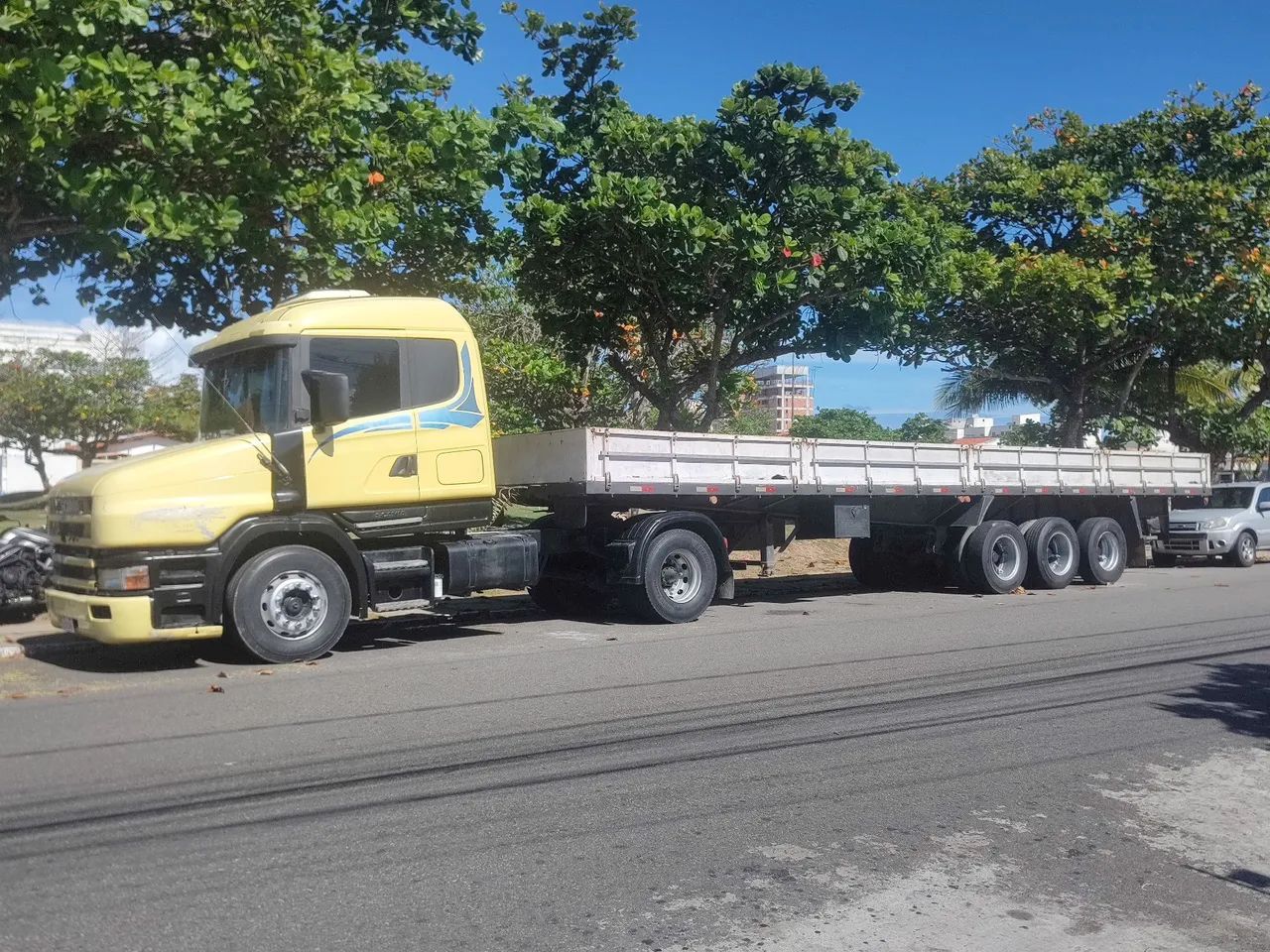 Scania 114 com carreta graneleiro  - Foto 4