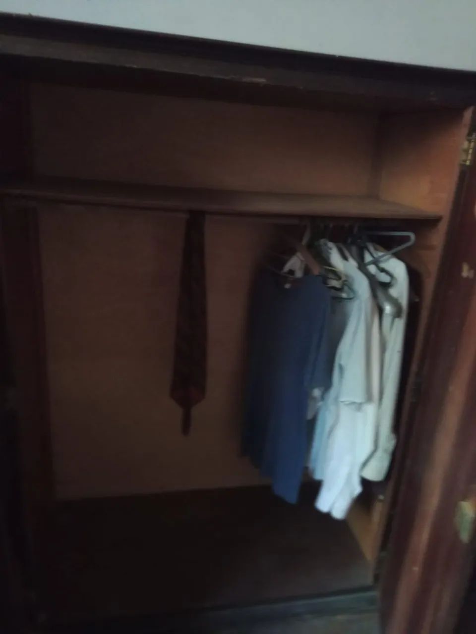 Guarda roupa antigo armario  - Foto 4