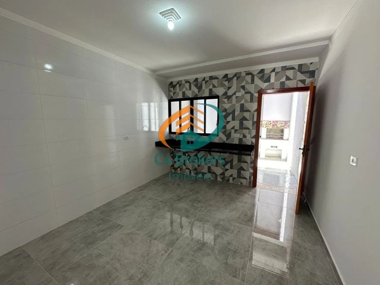 Sobrado em Jardim Rio Negro - Itaquaquecetuba