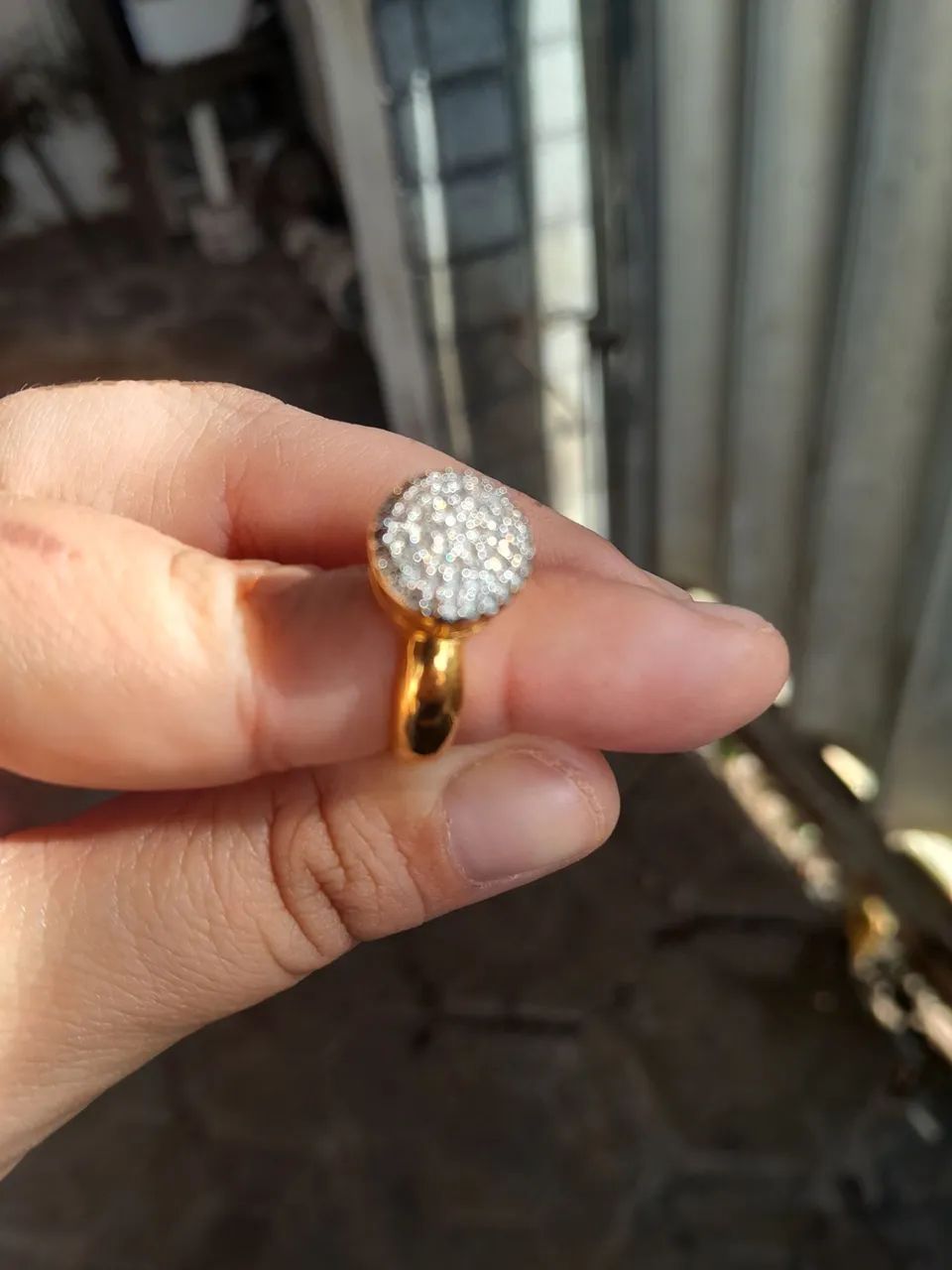 Anel banhado a ouro com pedra  zirconia marca ks joias