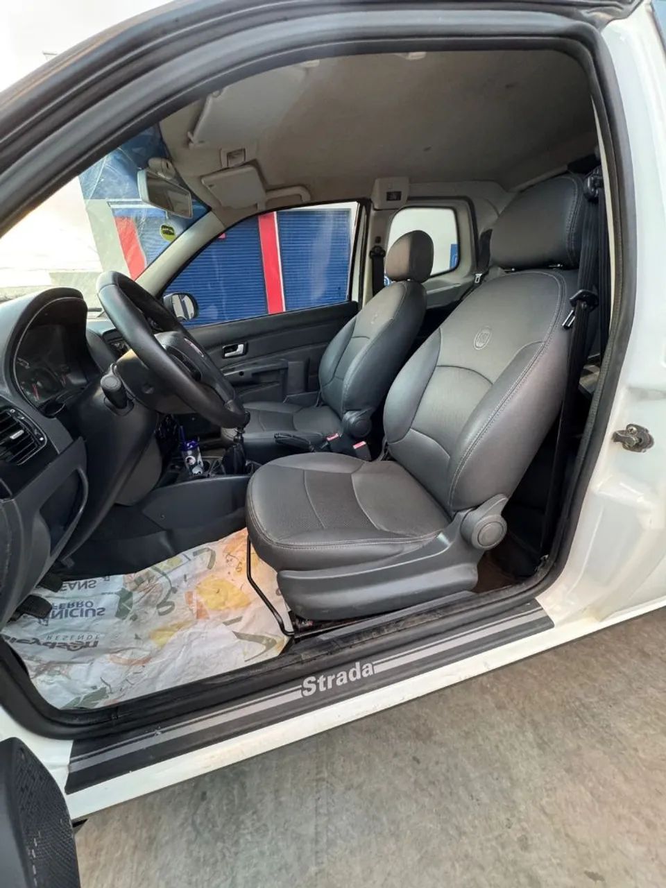 Fiat Strada Working Celeb.1.4 Fire Flex 8V CD 2015 - Foto 3