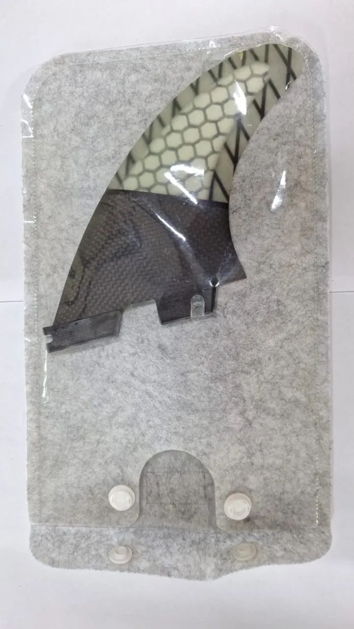 Quilhas de carbono com honeycomb FCS2 - Foto 2