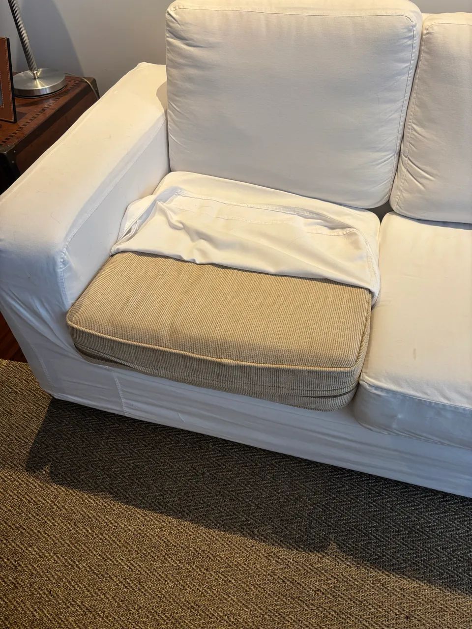 Sofa de tres lugares - Foto 3