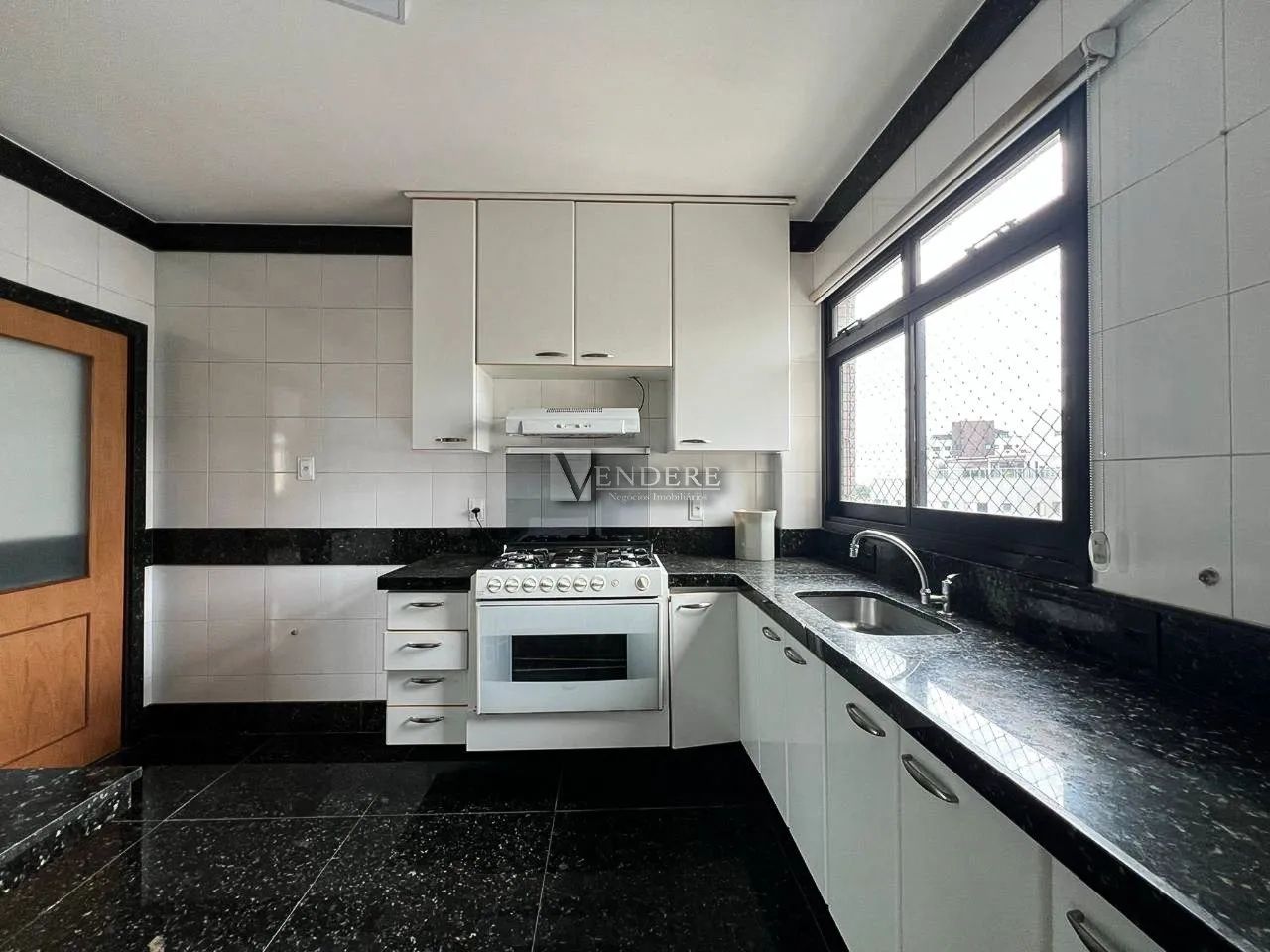 Apartamento de 176m² à venda no Belvedere - Foto 9