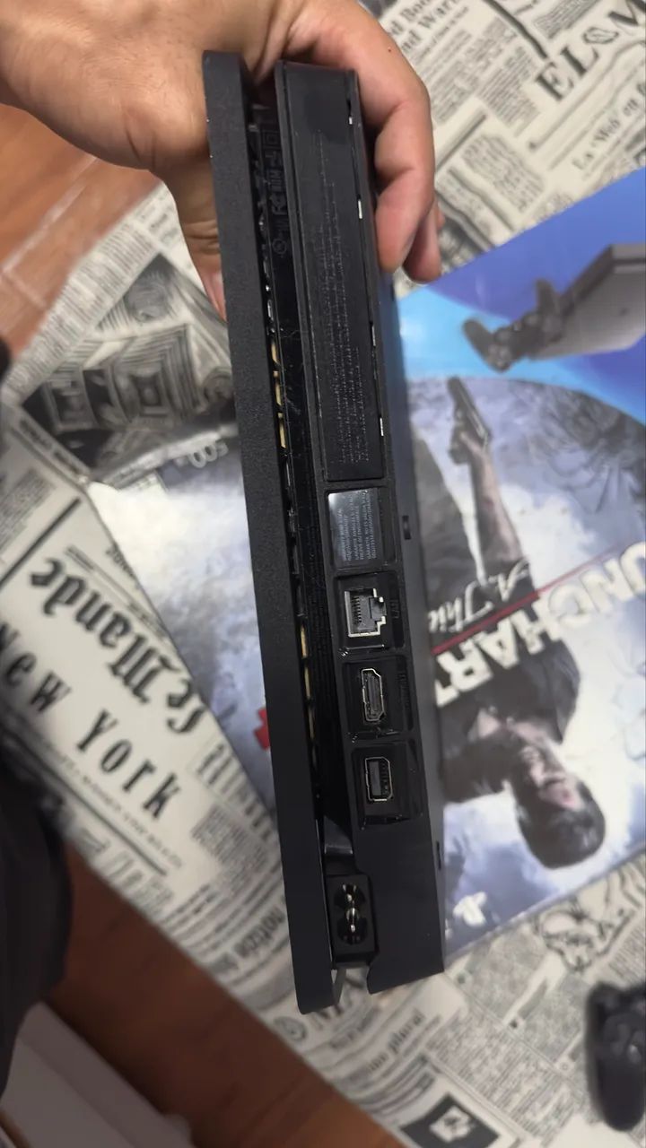 Ps4 slim em perfeito estado  - Foto 3