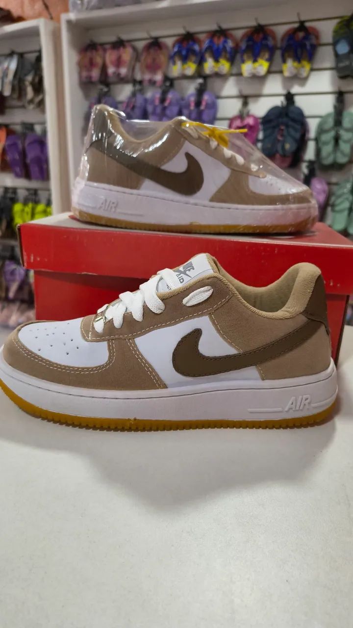 Tênis Nike Air Force