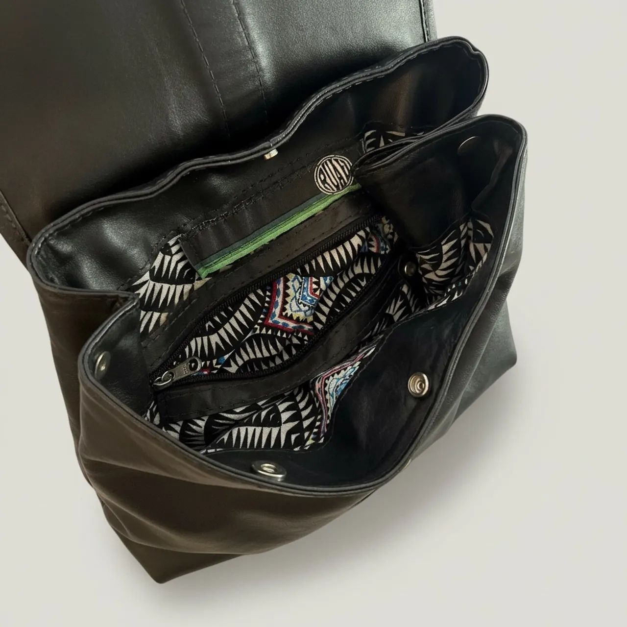 Mochila de couro ruah original (estado de nova) - Foto 2