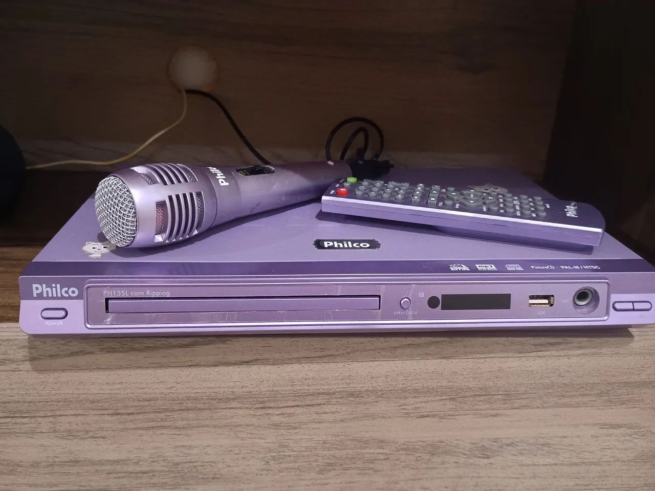 Vídeo cassete com microfone 