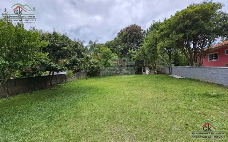 Terreno urbano em local tranquilo próximo do Centro de Águas Mornas - Foto 2