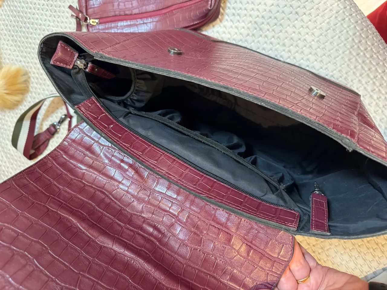 Kit Bolsa maternidade + porta lenço umedecido  - Foto 4