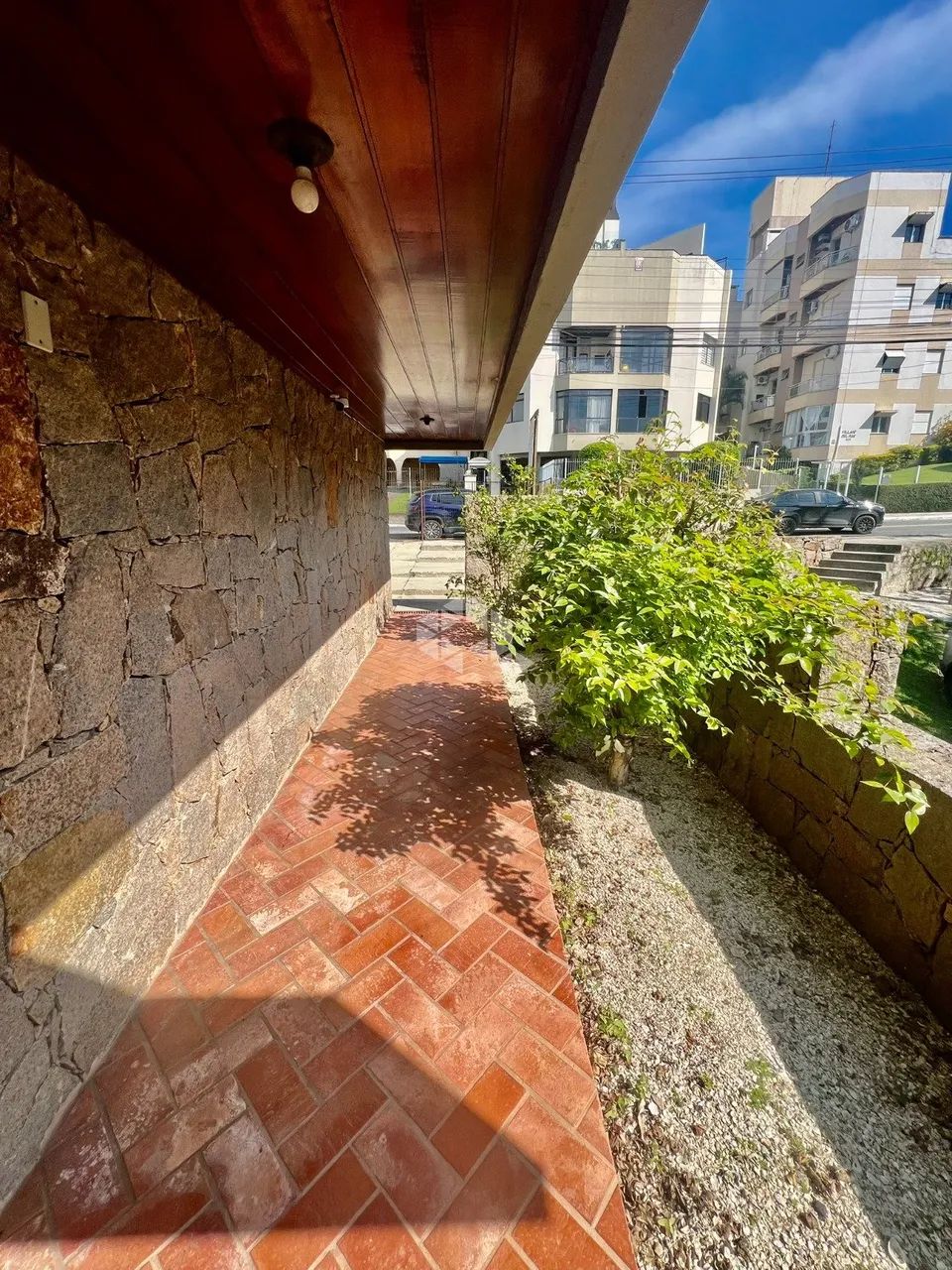 POUSADA Á VENDA EM CANAJURÊ EM FLORIANÓPOLIS - Foto 5