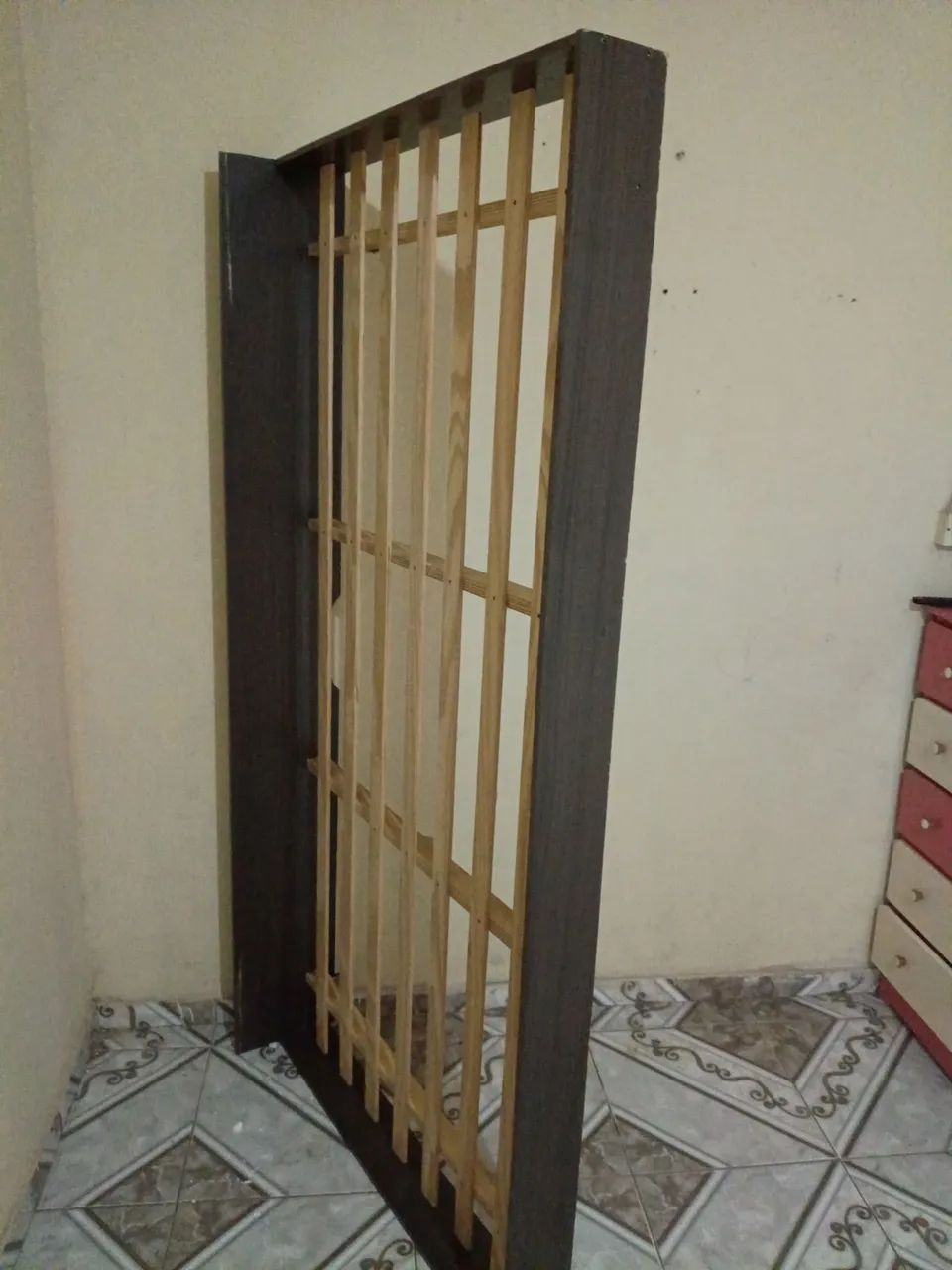 Vendo estrado de bicama - Foto 2