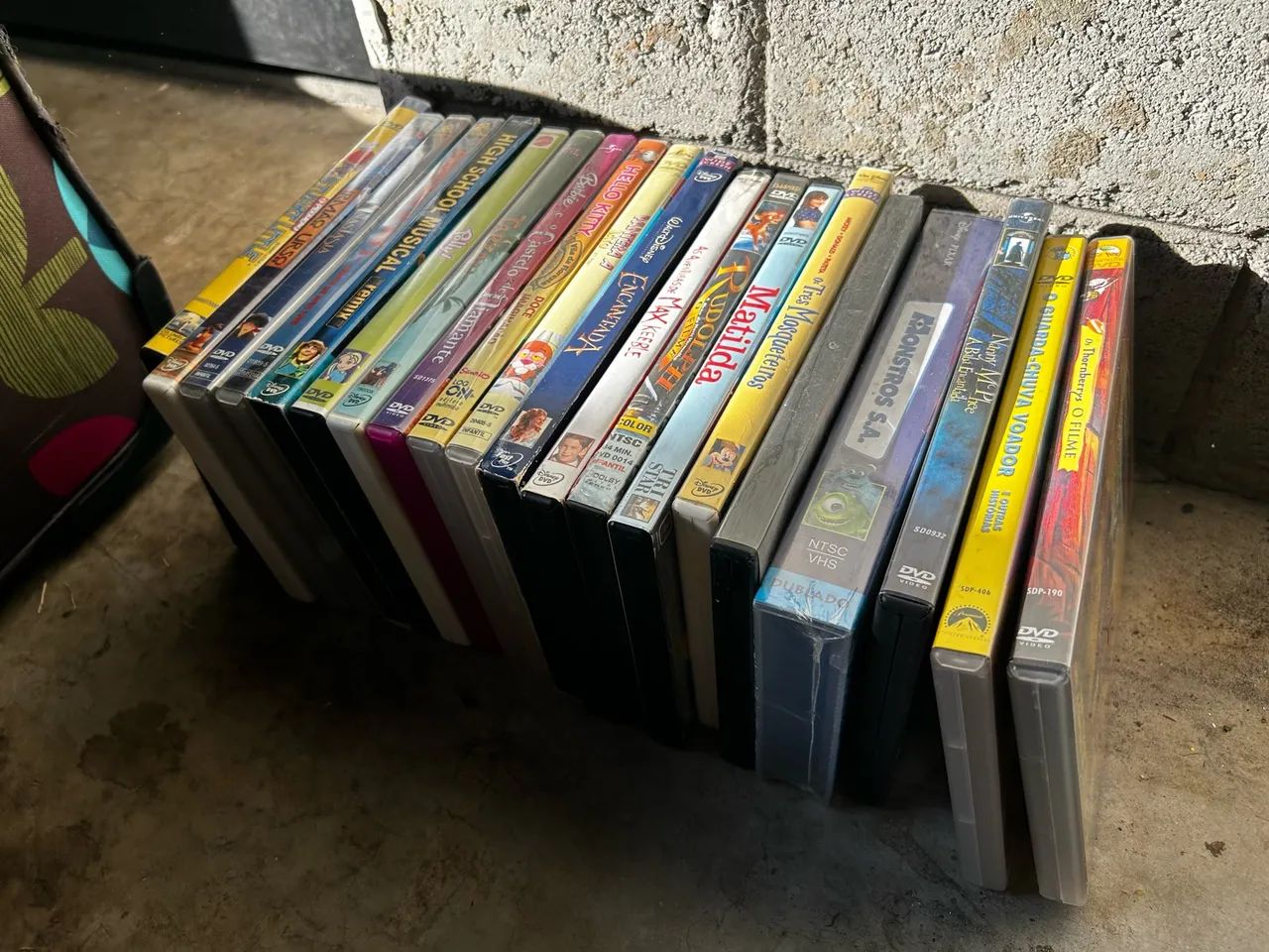 Lote DVDs Infantis - Foto 3