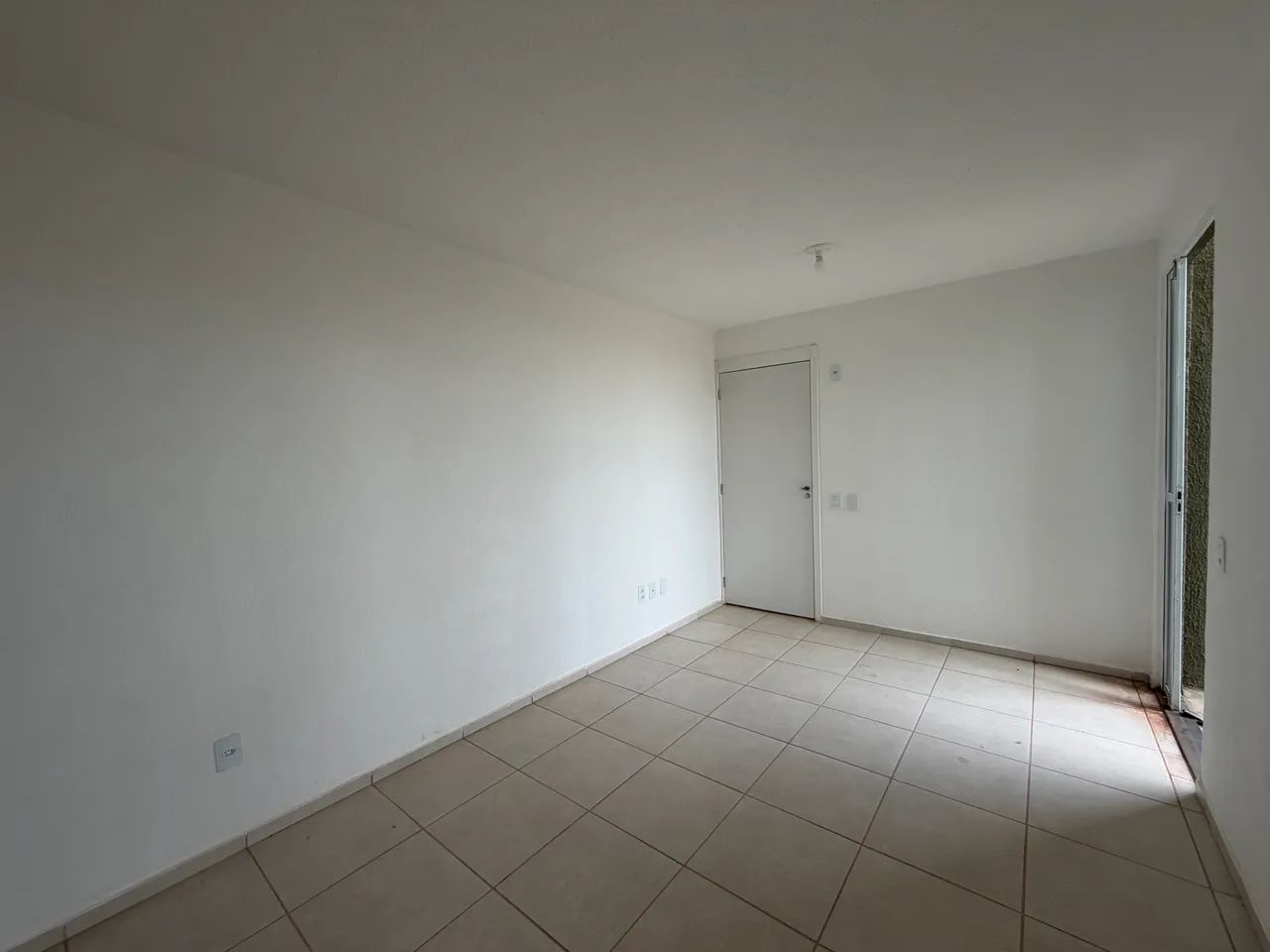 Alugo apartamento de 2 quartos Garden com garagem.  - Foto 2