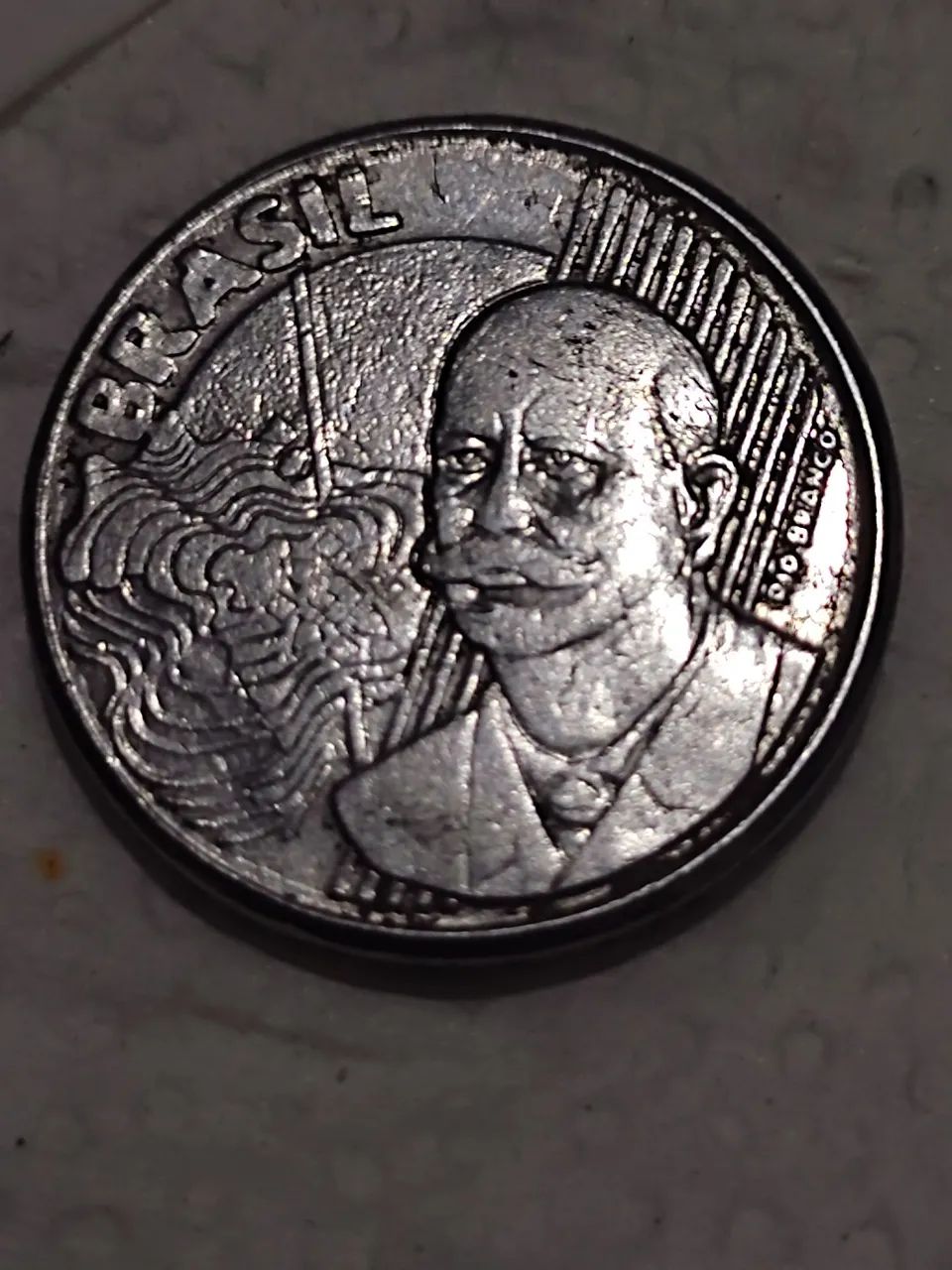 Vendo lote com diversas moedas antigas e raras - Foto 2