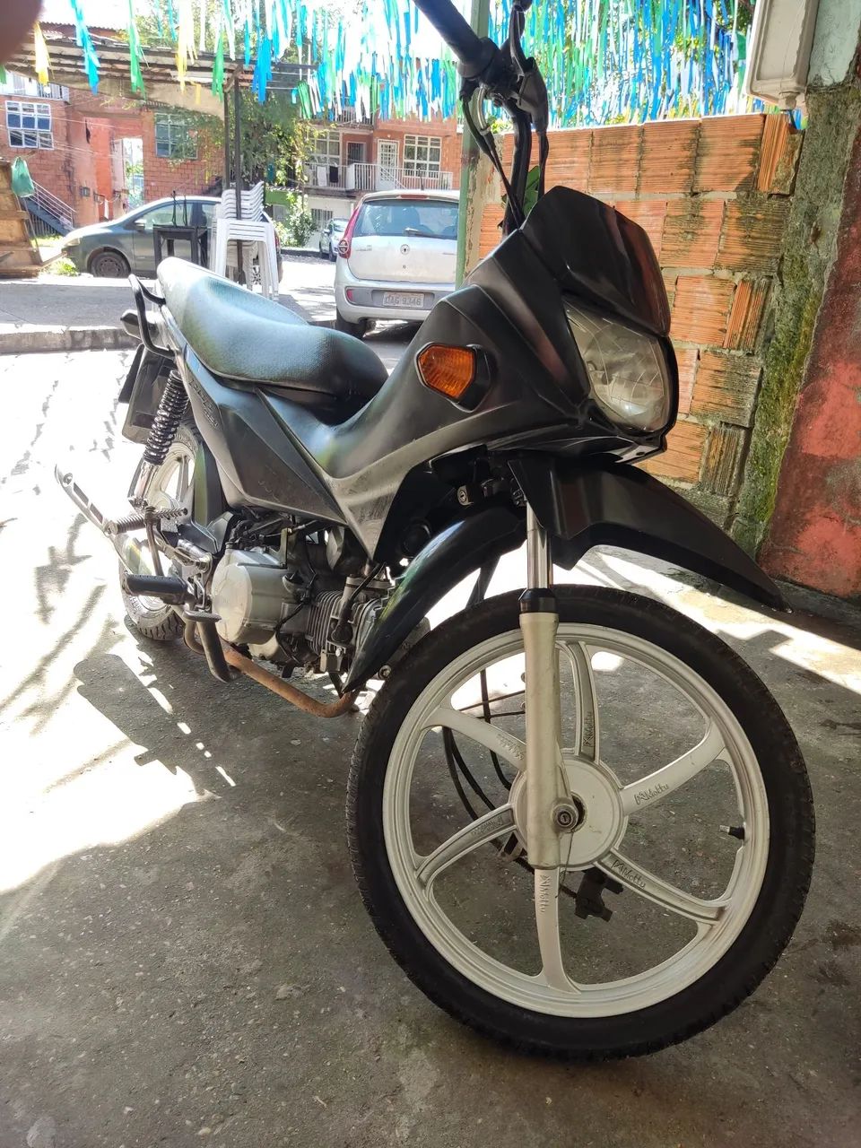 MOTO POP 110i ANO 2022 BEM CONSERVADA E COM MUITA FORÇA 