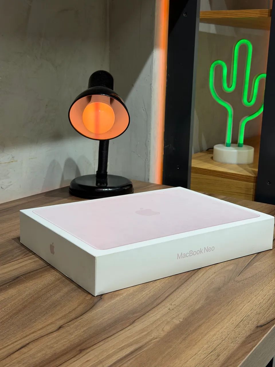 MACBOOK NEO ROSE - novo lacrado  - Foto 2