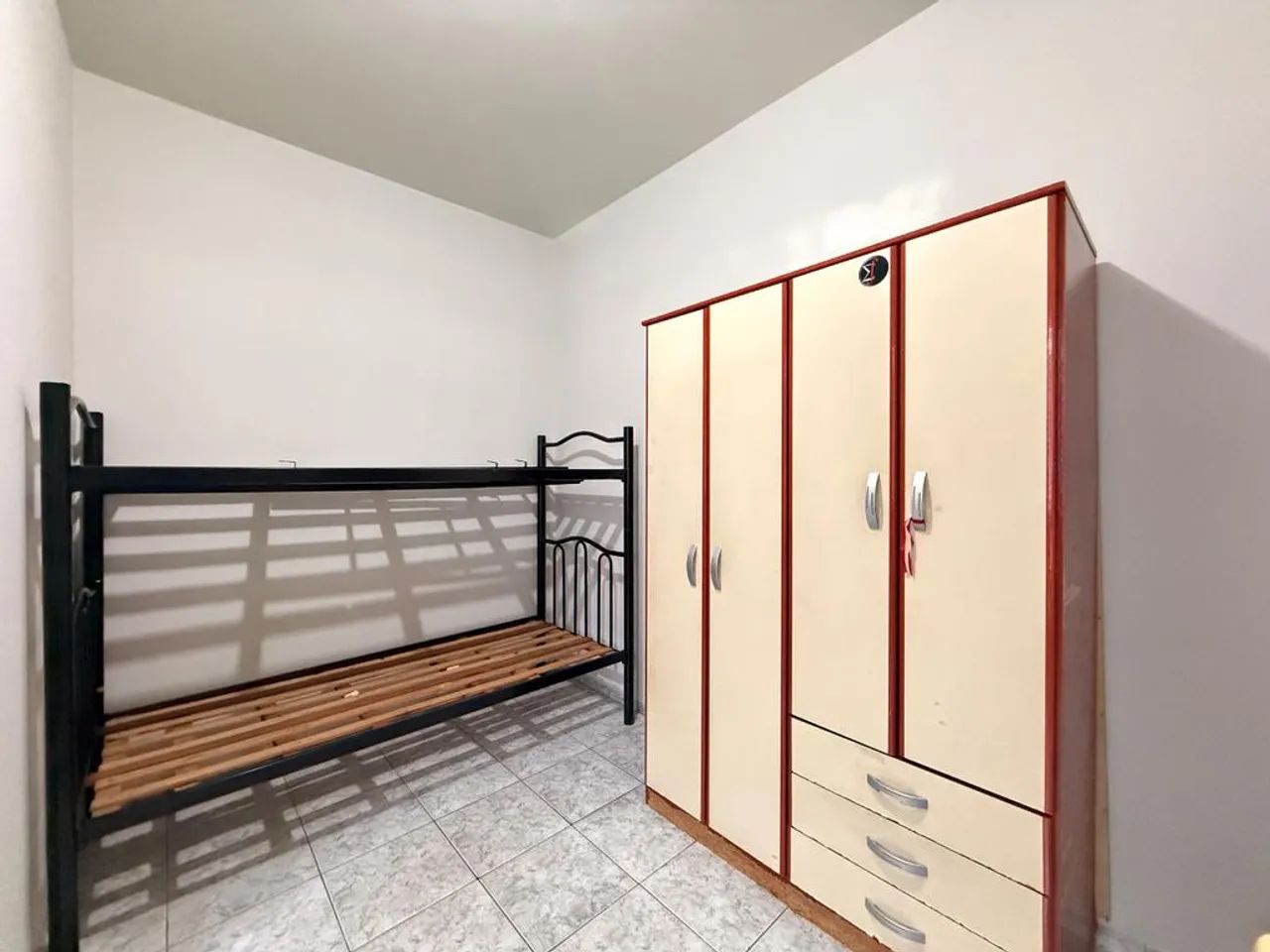 Apartamento para alugar em Maringá, Zona 07, com 1 quarto, com 18 m², Pousada Miyamoto - Foto 4