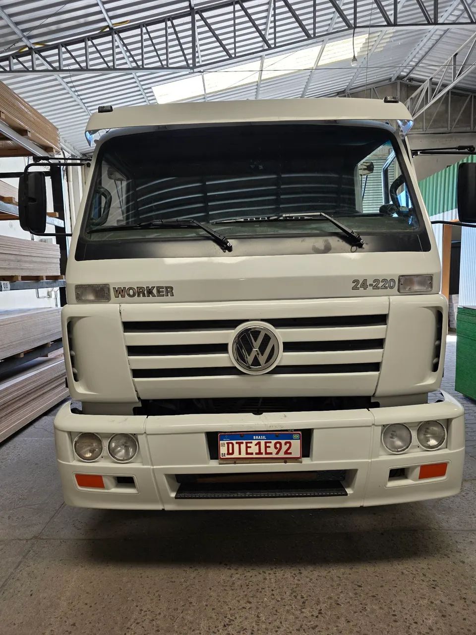 24220 worker  - Foto 3