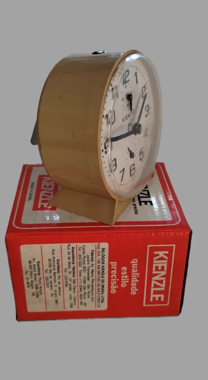 Relógio despertador à corda (década de 70/80) Kienzle - ler descrição - Foto 4