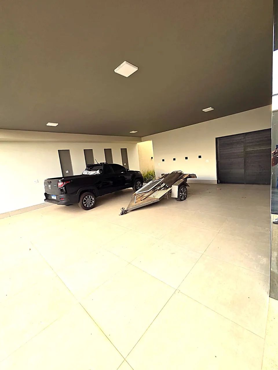 Imovel de Alto Valor com 4 suites e 3 closet e garagem 4 carros. - Foto 5