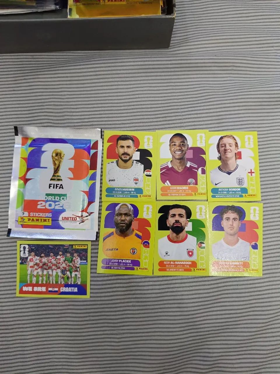Pacotinho de figurinha  - Foto 2