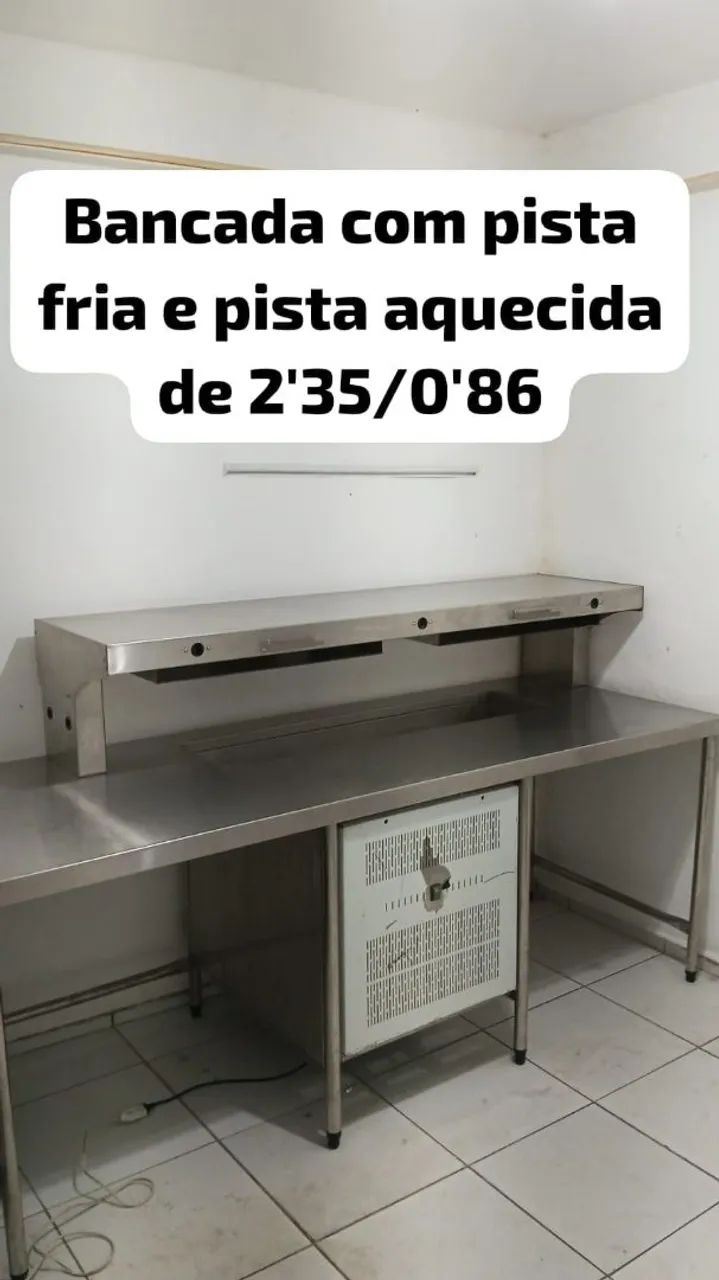 Bancada C/ codimentadora e pista quente 