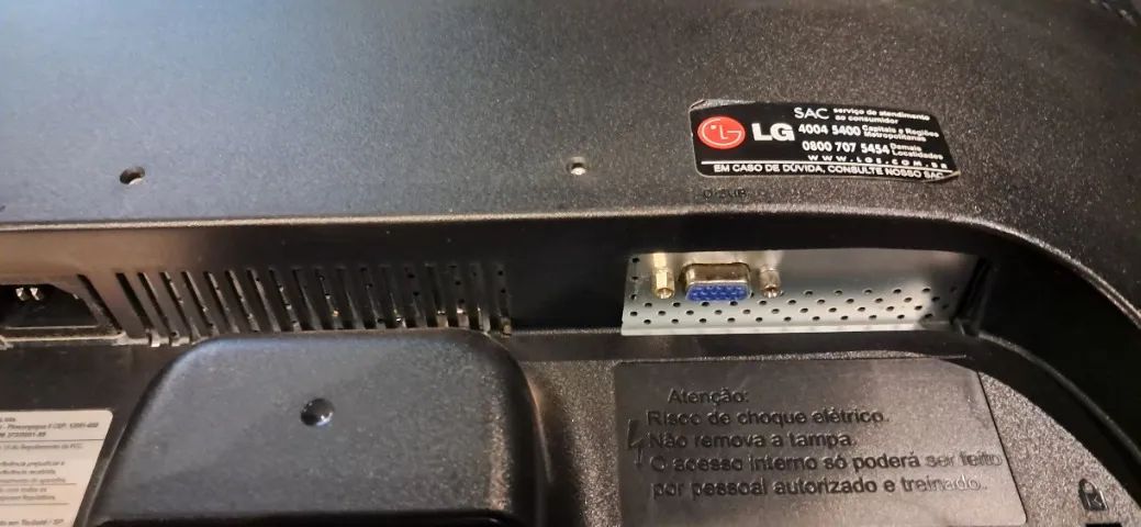 Monitor LG Flatron W2043S 20 Polegadas - Foto 3
