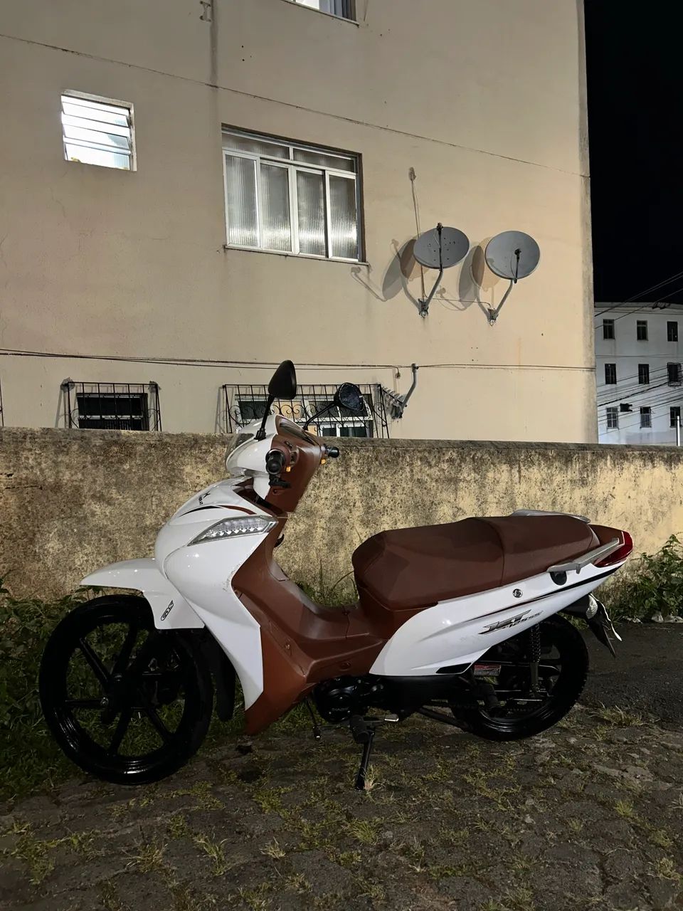 Jet 125 - Foto 2