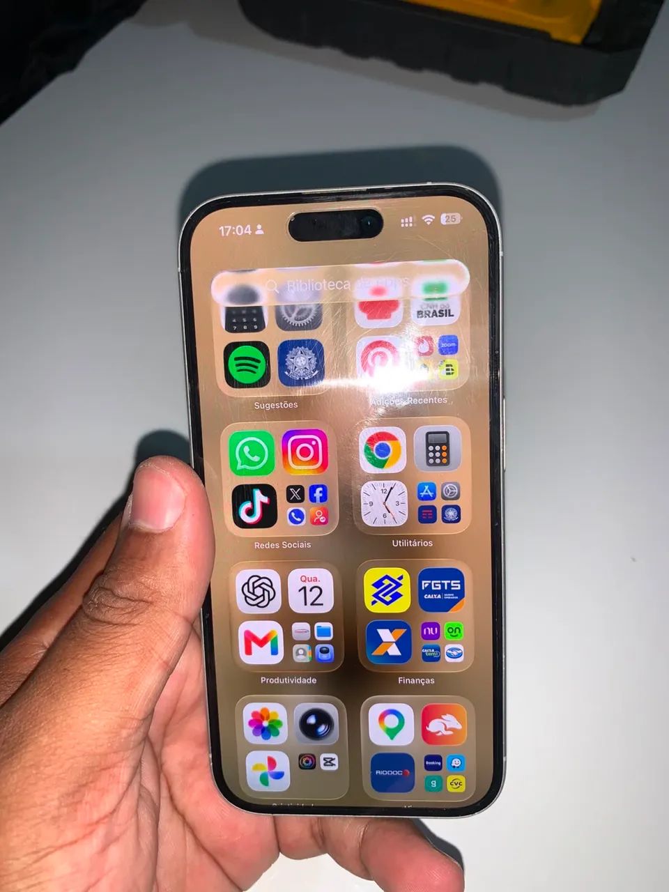 iPhone 16 seminovo 