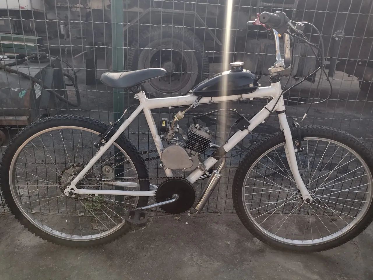 Vendo motorizada