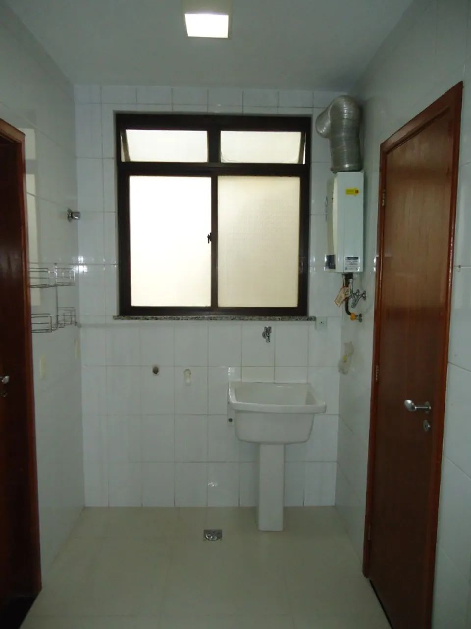 Rua Visconde de Figueiredo - 3 quartos, duas vagas de garagem, muito tranquilo - Foto 14