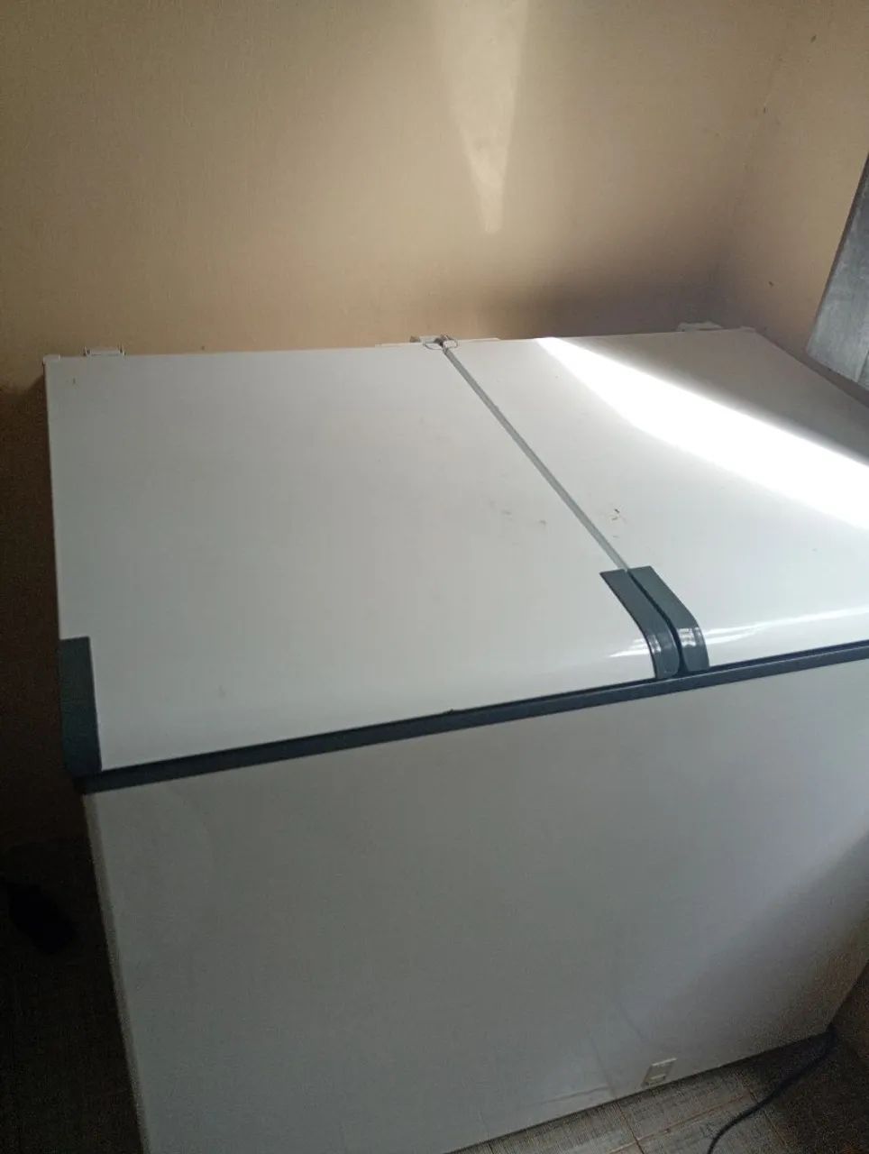 Freezer horizontal 2 portas Esmaltec 