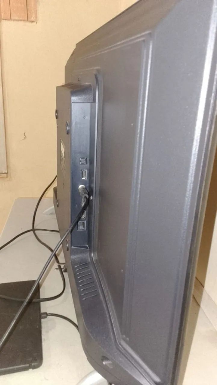 Televisão 32  - Foto 2
