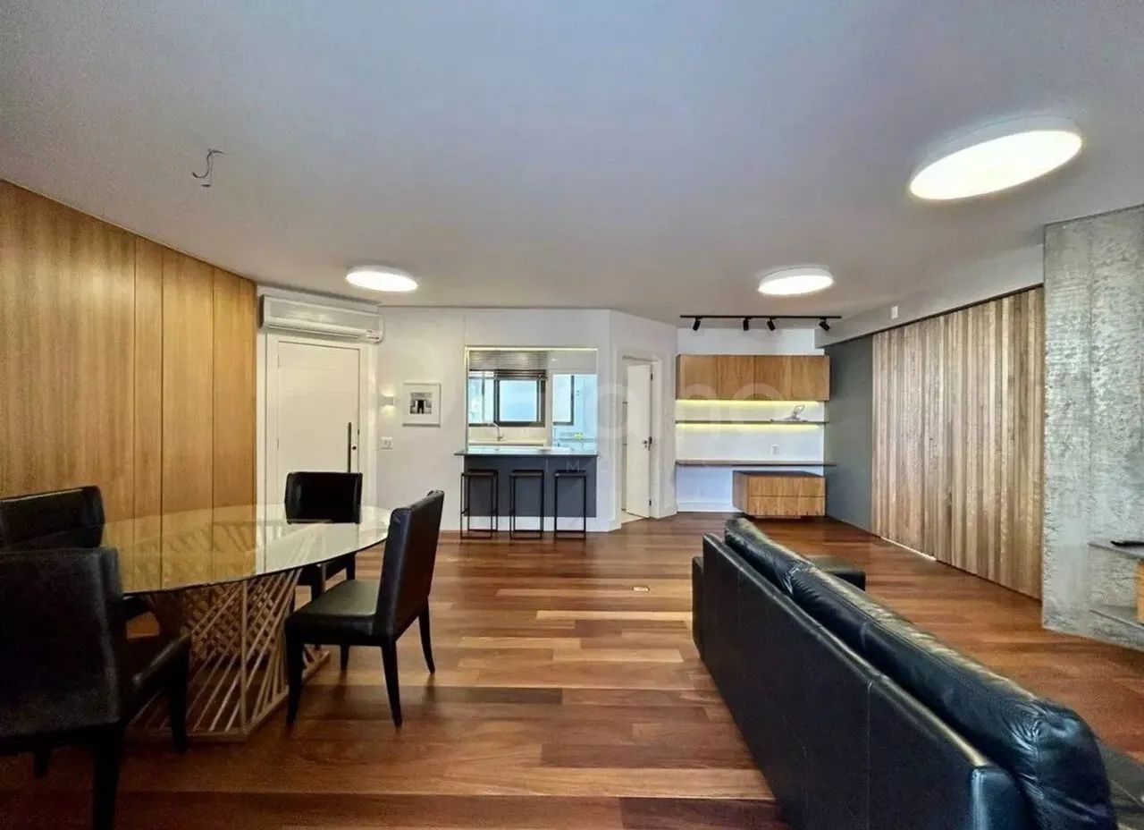 Apartamento de 134 m² com 3 quartos sendo 2 suítes no Centro - Foto 2