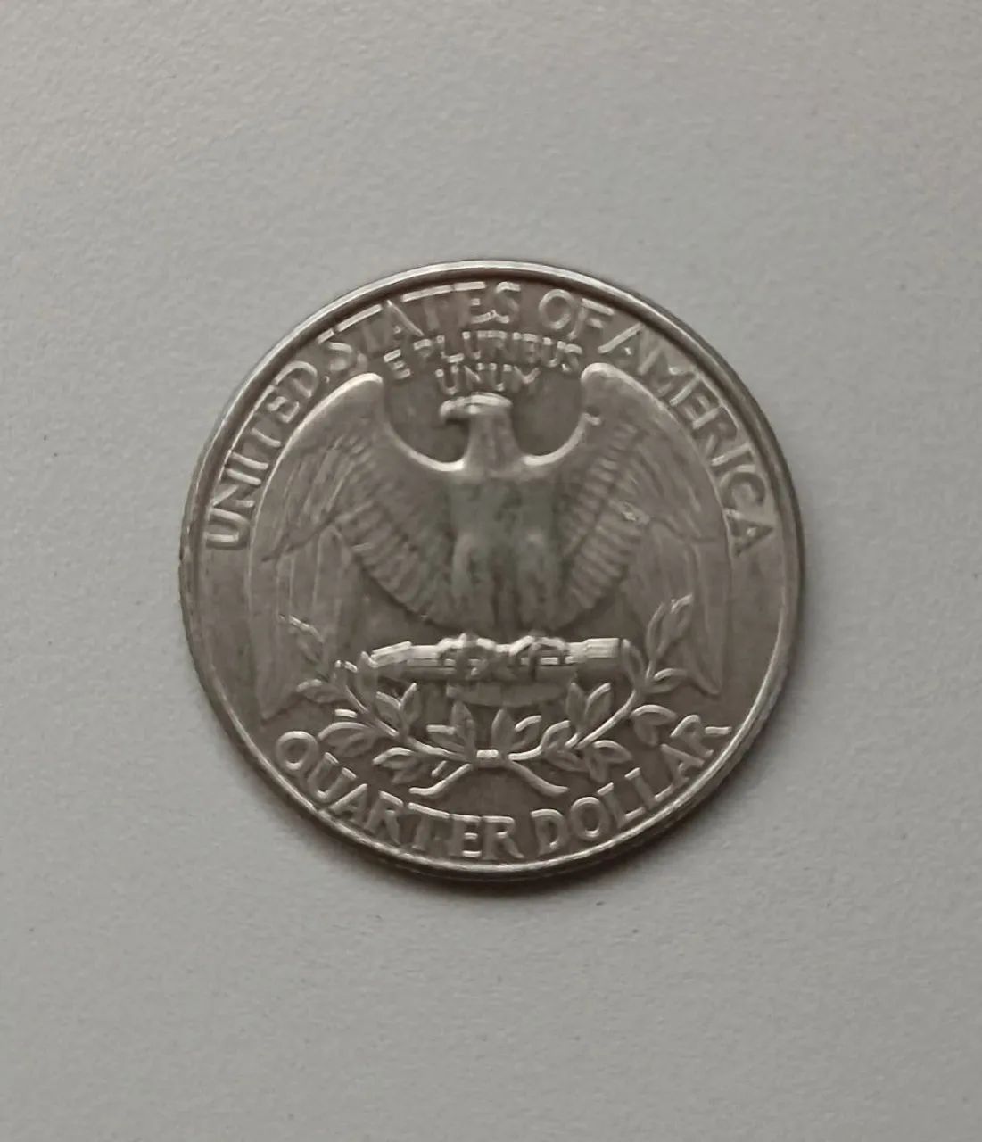 Moeda antiga de 25 centavos americano