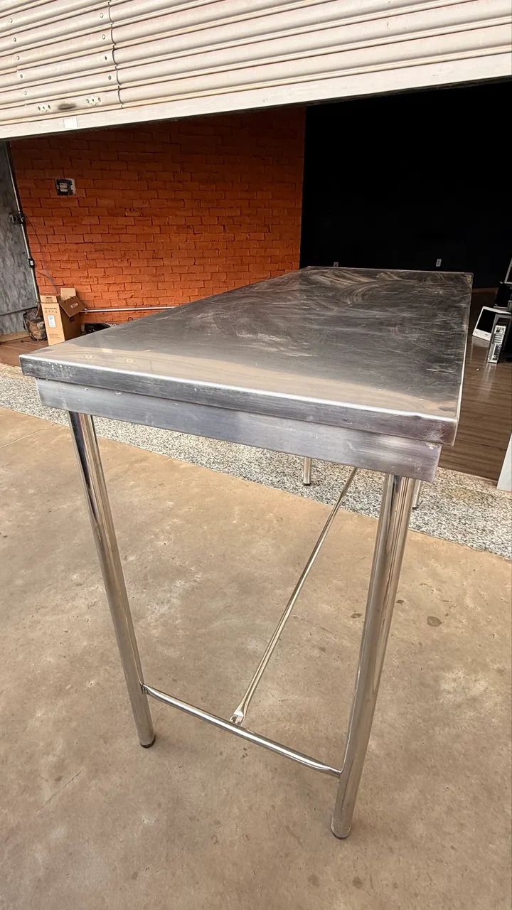 Mesa de Inox (Excelente Estado) - Foto 2