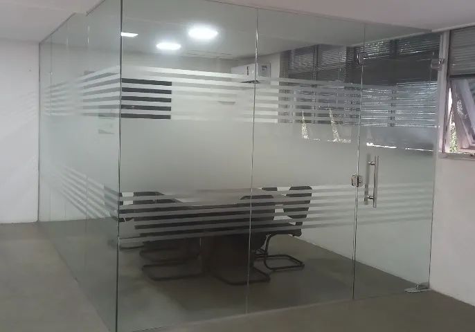 Fumê fumê para janelas , portas , divisórias , fachadas e etc  - Foto 5