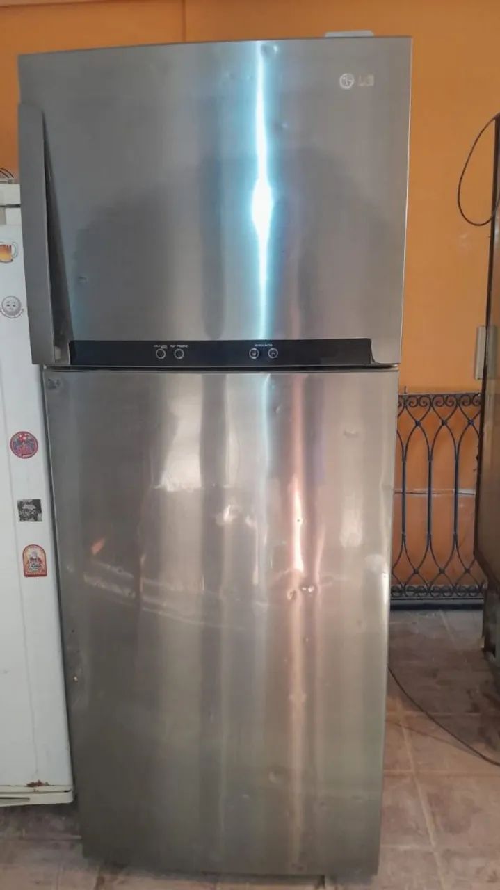 Vendo Geladeira LG 